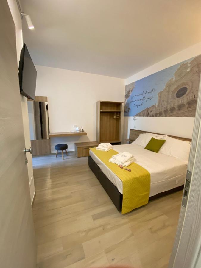 Loasi Room&Relax Lecce Eksteriør billede